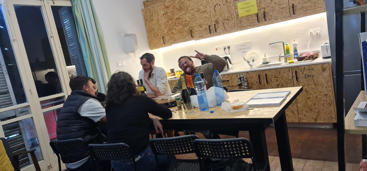 Bee Hostel Πάφος Εξωτερικό φωτογραφία